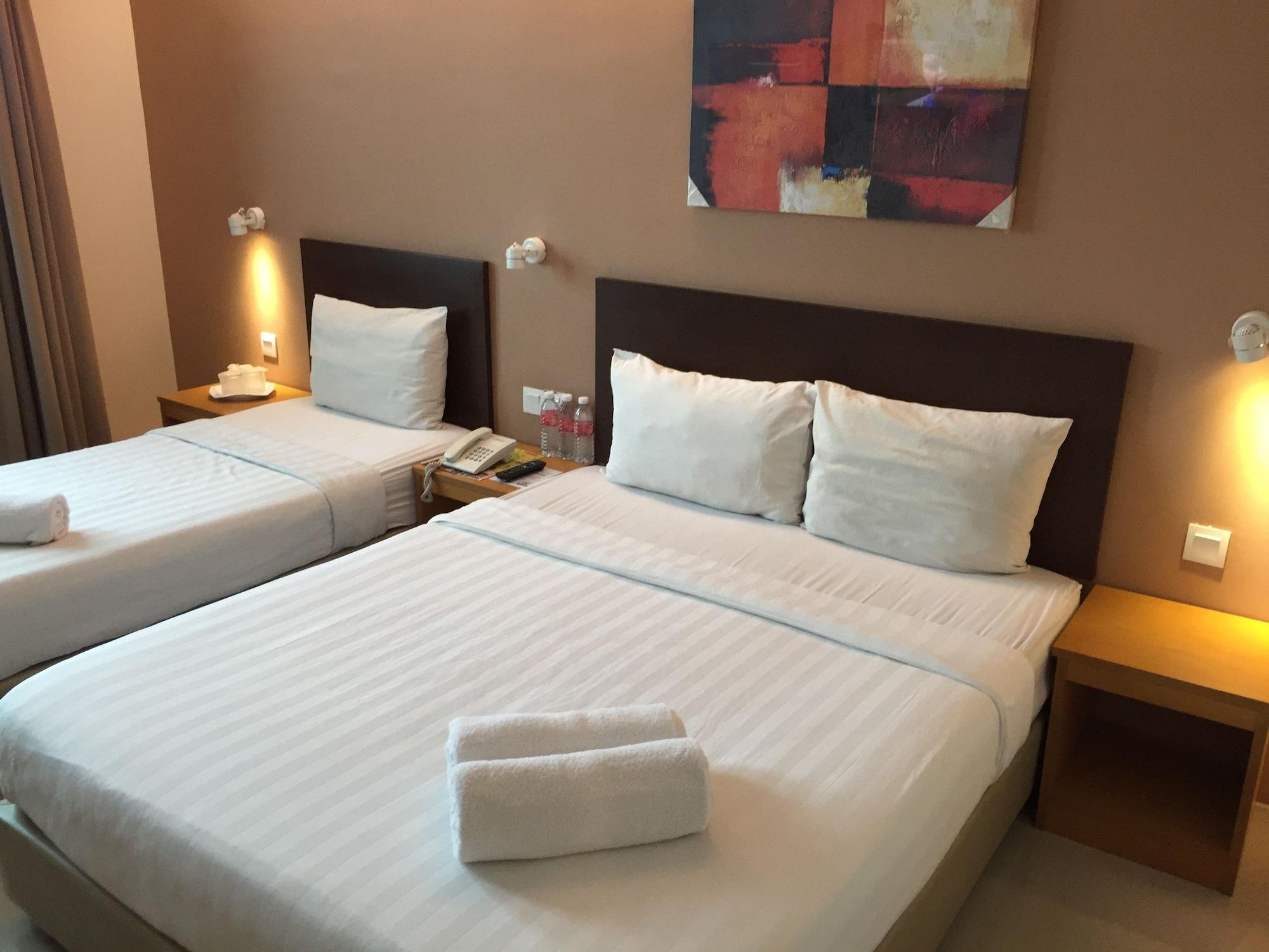 Hotel Asia Куах Экстерьер фото